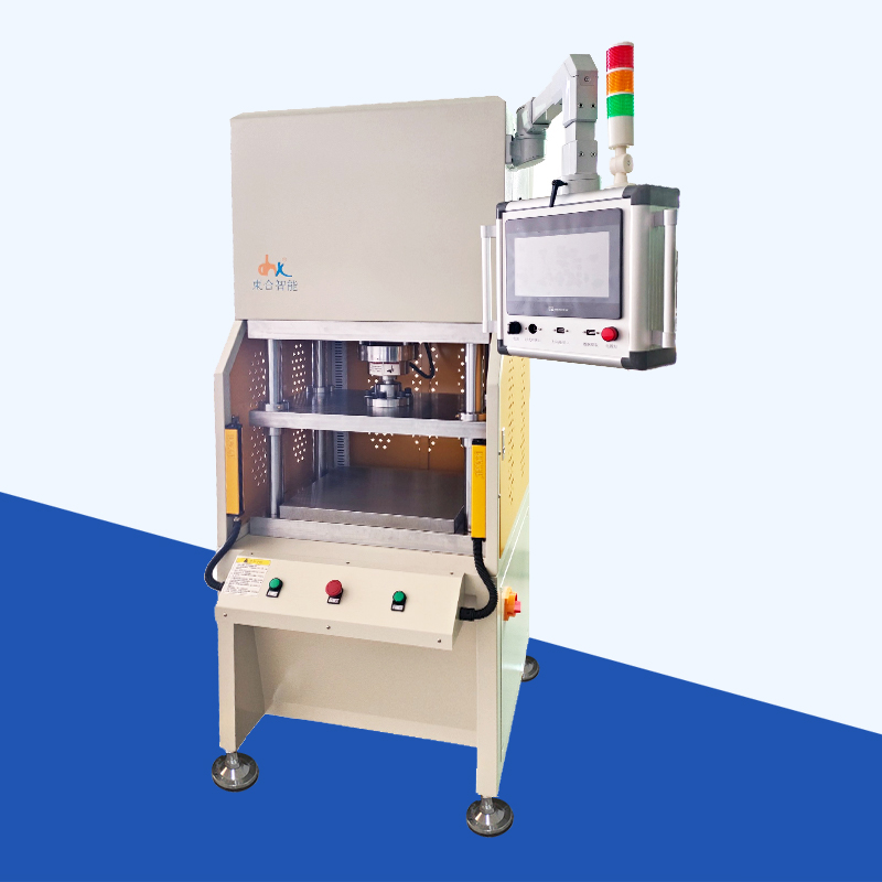 四柱伺服压装机